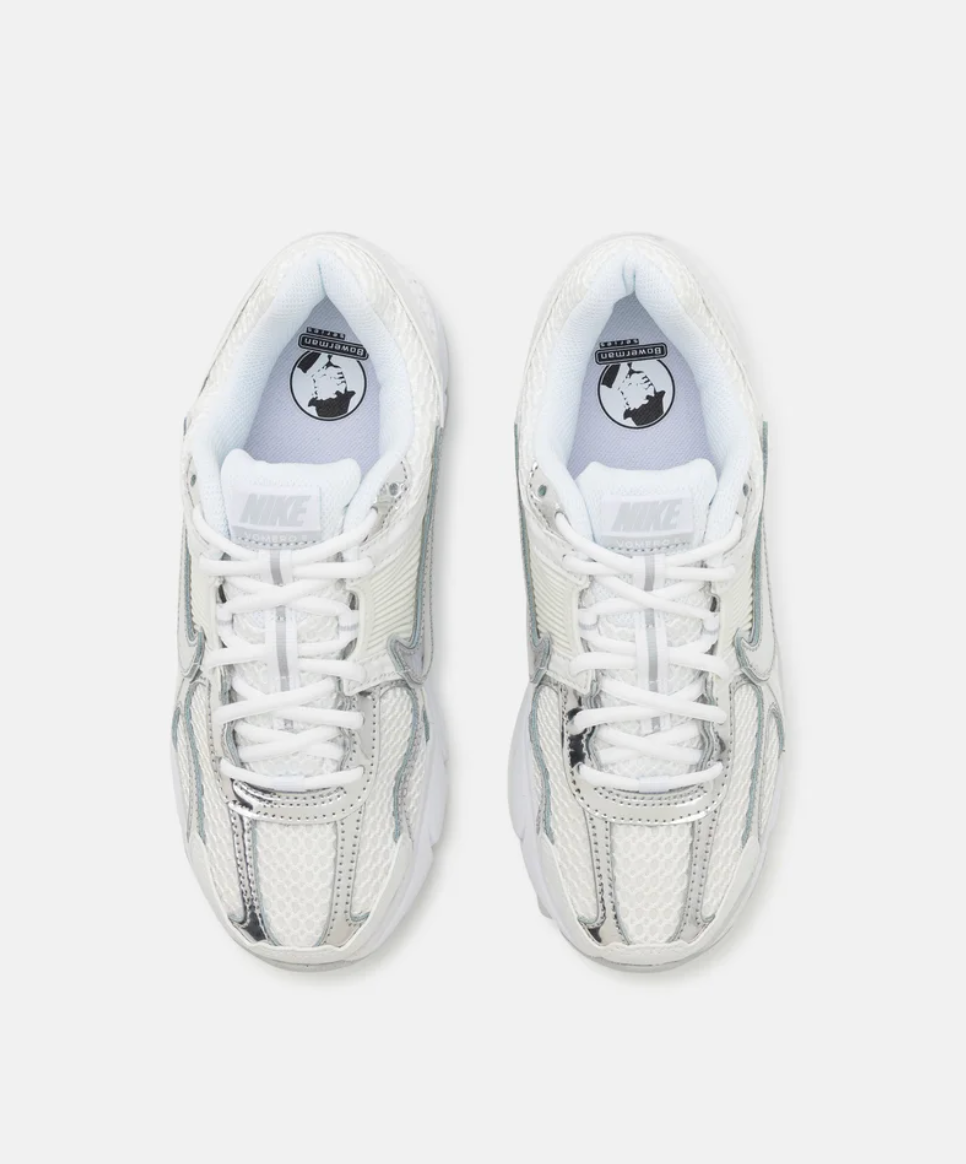 NIKE ZOOM VOMERO 5