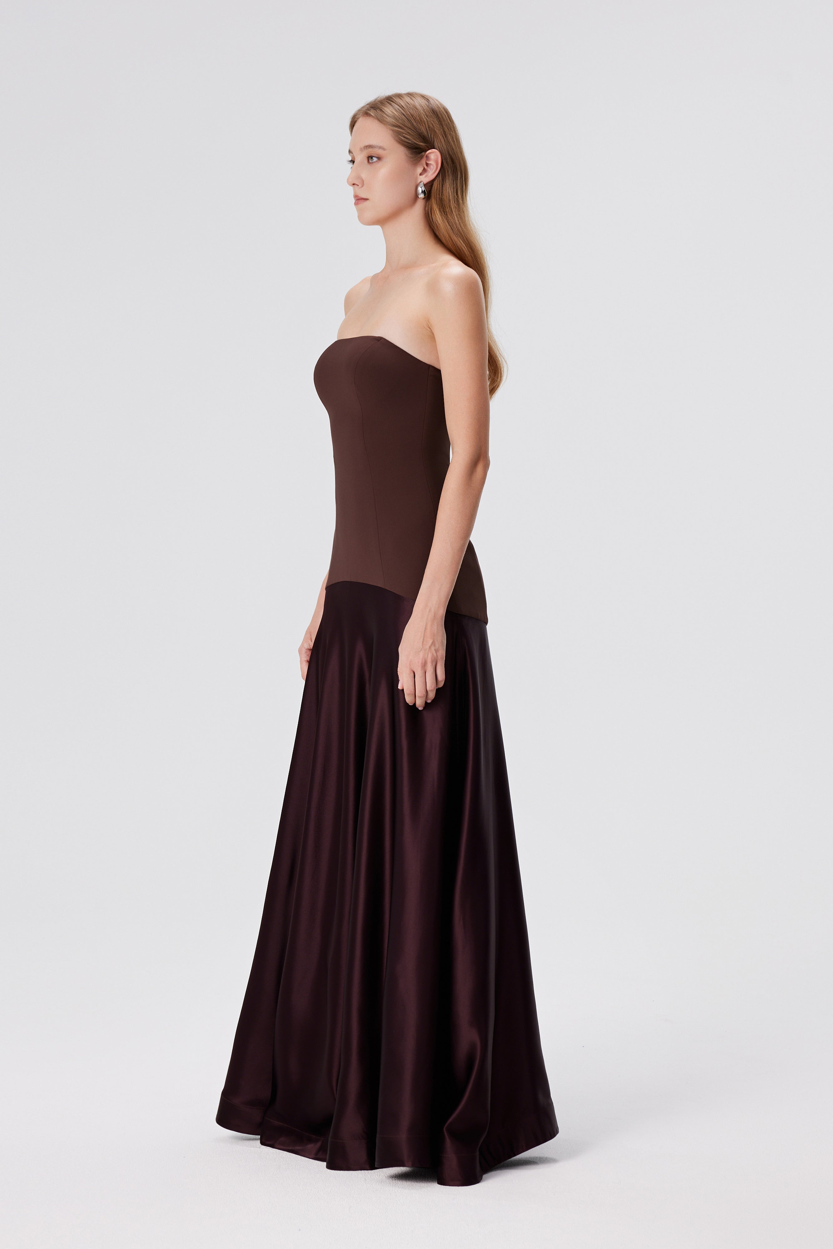 Trägerloses Kleid