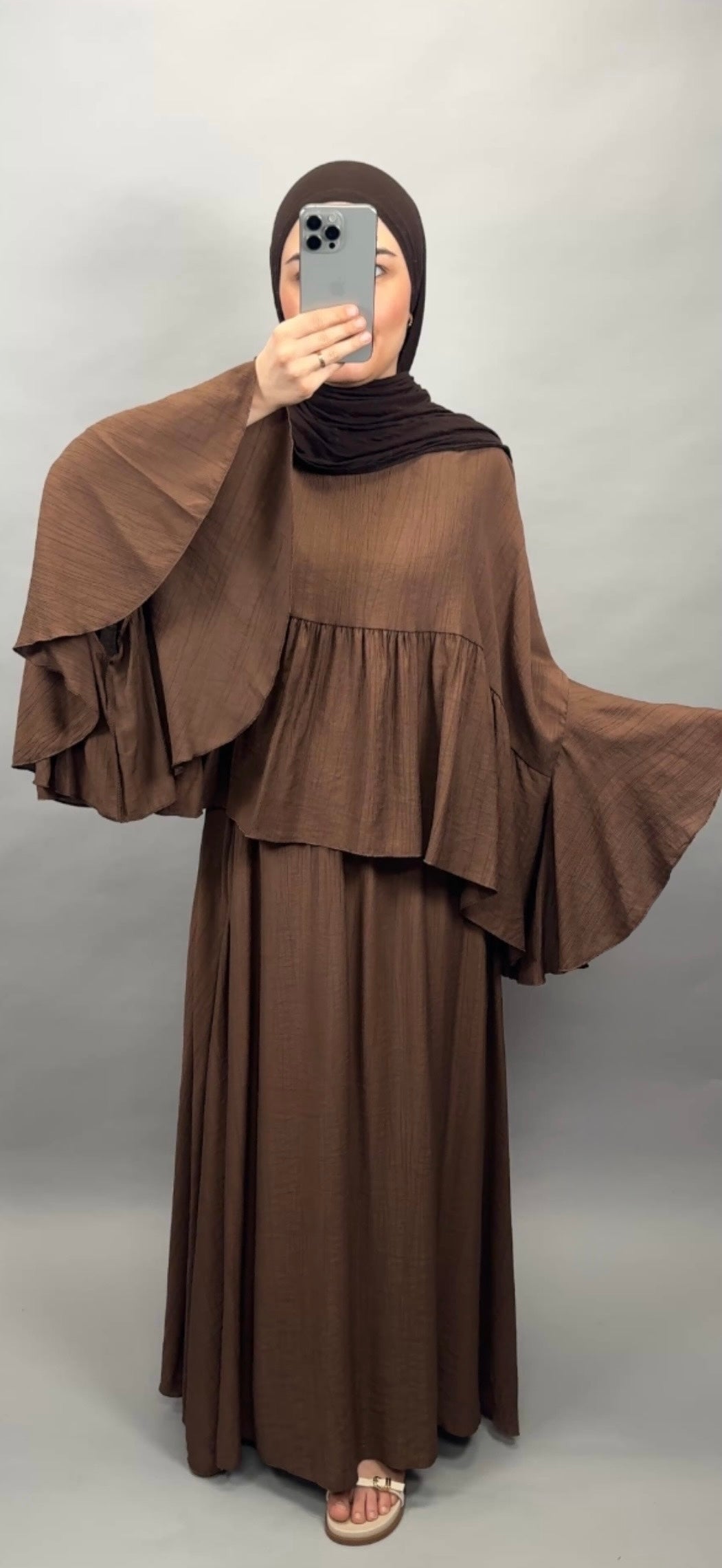 Abaya Braun
