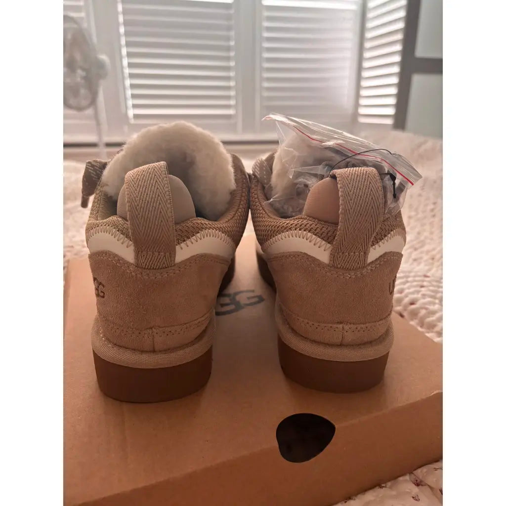 Ugg lowmel